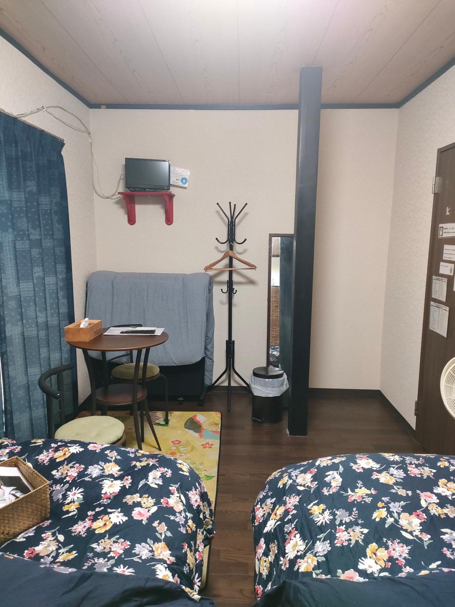 MIROKU Share House Hotel Mimiharacho Eksteriør billede